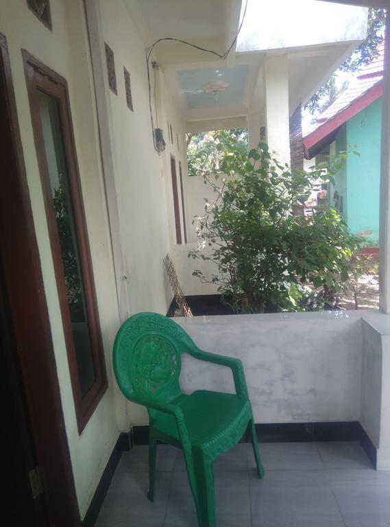 Pedek Homestay Praya Exterior photo